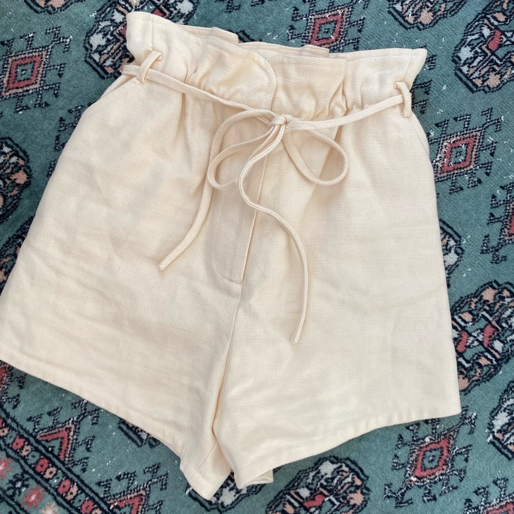 Ba&sh linen and cotton blend shorts in Ecru
